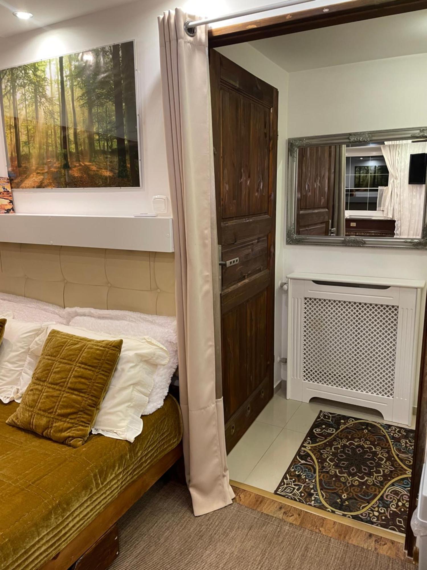Pod Wiciokrzewem Apartment Suprasl